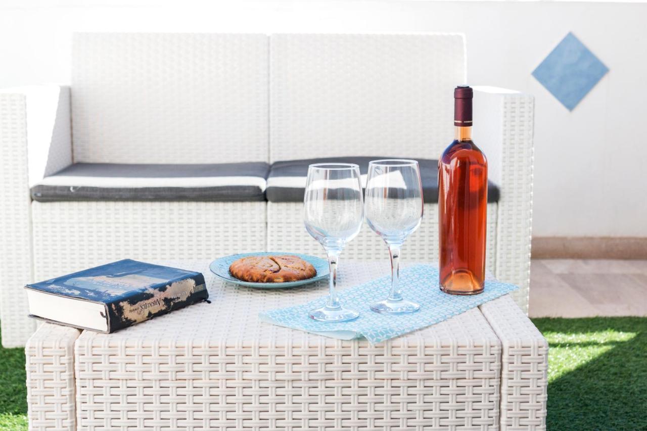 White Rose Suite Apartment Cala Gonone Zewnętrze zdjęcie