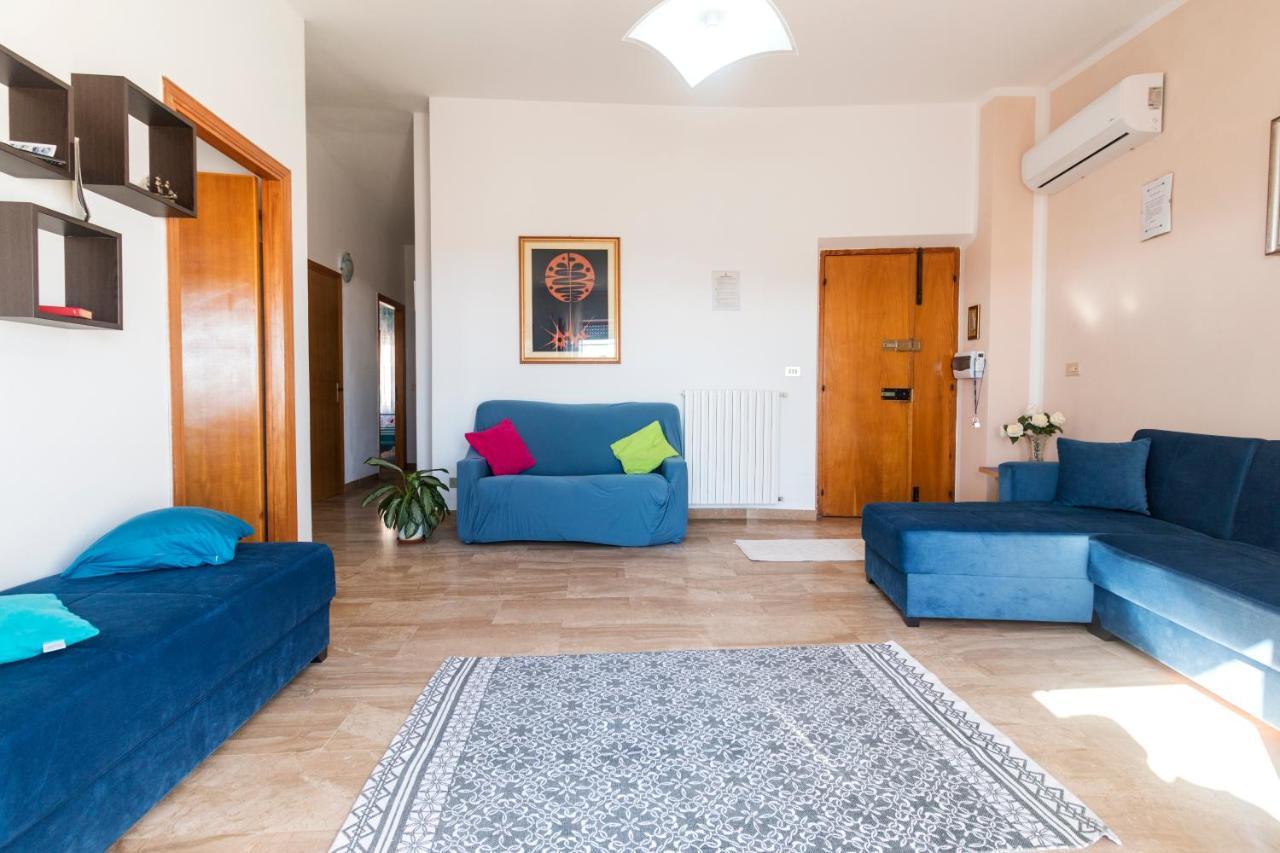 White Rose Suite Apartment Cala Gonone Zewnętrze zdjęcie