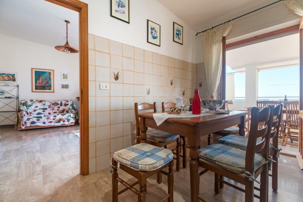 White Rose Suite Apartment Cala Gonone Zewnętrze zdjęcie